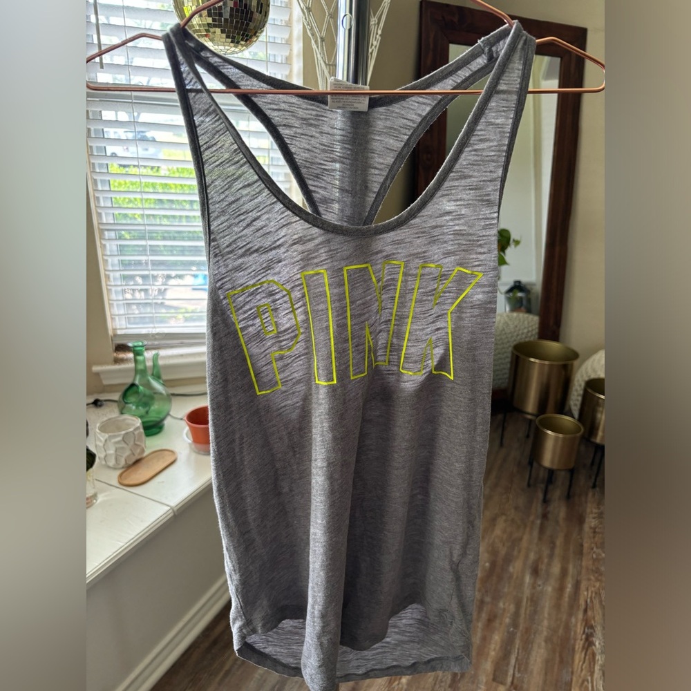WORKOUT TANK TOP